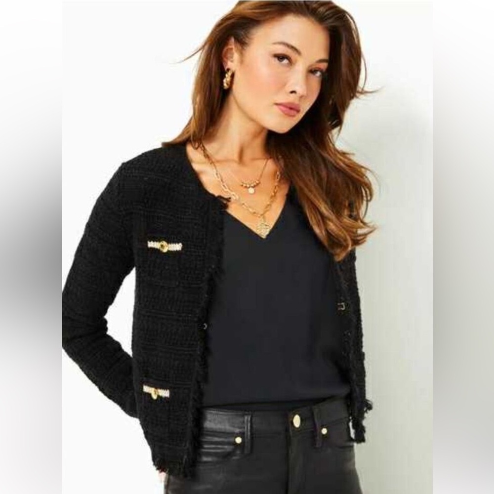 Classic Lily Pulitzer Black Beckington sweater size xs